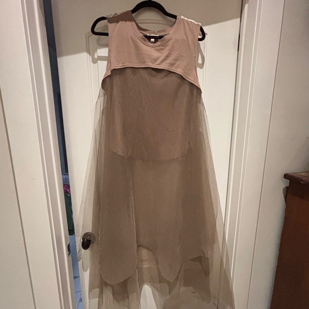 Women's Sleeveless Layered Tulle Tank Top - Taupe